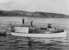 LE CYGNE in 1929 prior to the saloon superstructure being added by Tasman Moore