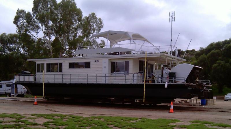 LIBA ONE in 2012  and showing  the paddlewheel arrangement on the centreline