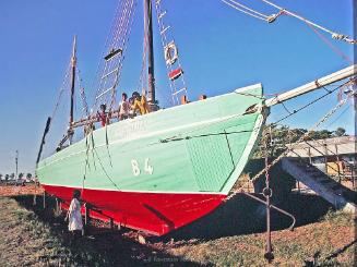 Children aboard SAM MALE on display at Broome