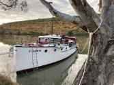 Pedare at Mannum on the Murray River