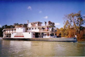 PS RUBY on the Murray  about 2004 after initial restoration work.
