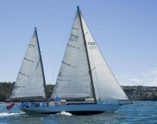 ARCHINA sailing in an afternoon north-east sea breeze on Sydney Harbour in 2005.