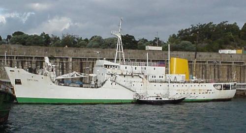 CAPE DON in 2008, moored along side the Waverton Coal Loader while volunteers work on the resto…