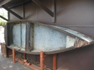 The dinghy on display at the Echuca Historical Society building