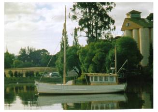 LYNDENNE in Tasmania in 2006