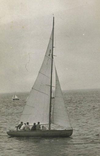 The Savage designed and built 21 Foot Restricted Class yacht ENDEAVOUR with a Bermudan rig.