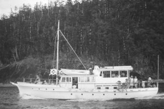SHANGRI-LA operating as a tourist vessel in the 1960s