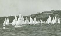 The fleet of 30 or more Northbridge Seniors starts off Balmoral Beach, Sydney in the late 1960s…